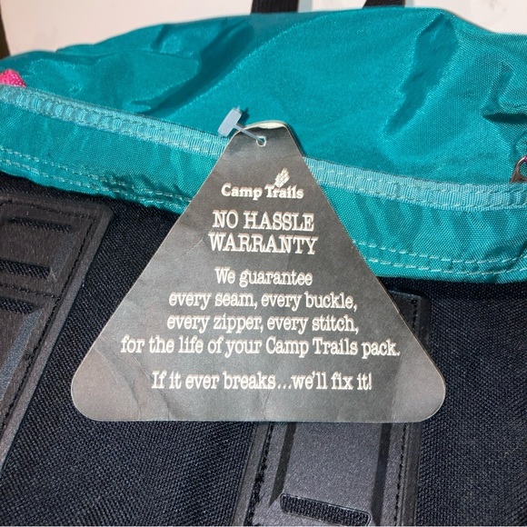 Vintage 1990s Camp Trails Ascent
Hiking / camping backpack teal green and pink - Picture 6 of 12